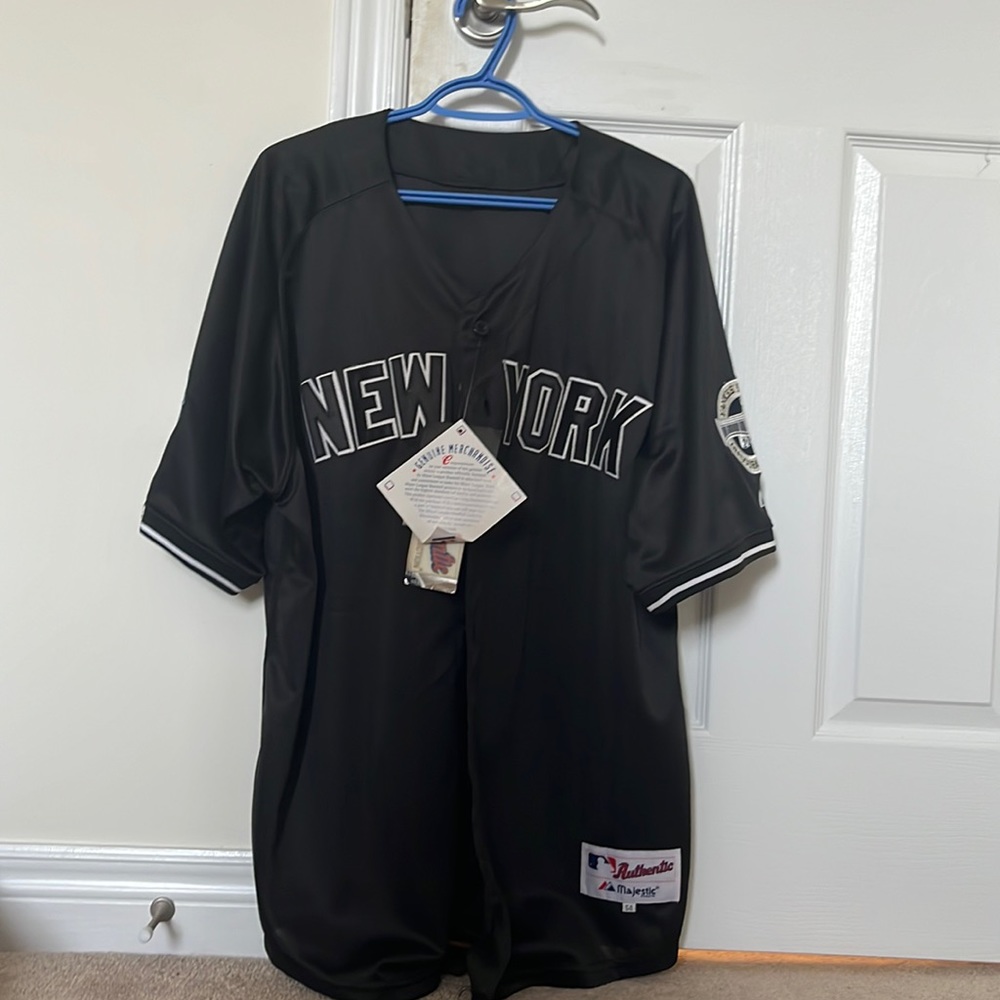 RARE BNWT New York Yankees Black Derek Jeter Jersey
